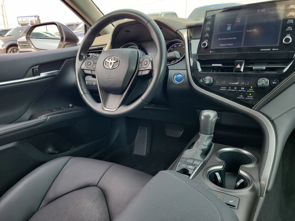 Used 2023 Toyota Camry XSE w/ Cold Weather Package FWD image 13