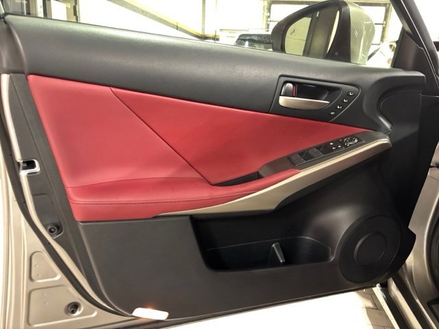 Used 2018 Lexus IS 350 image 11