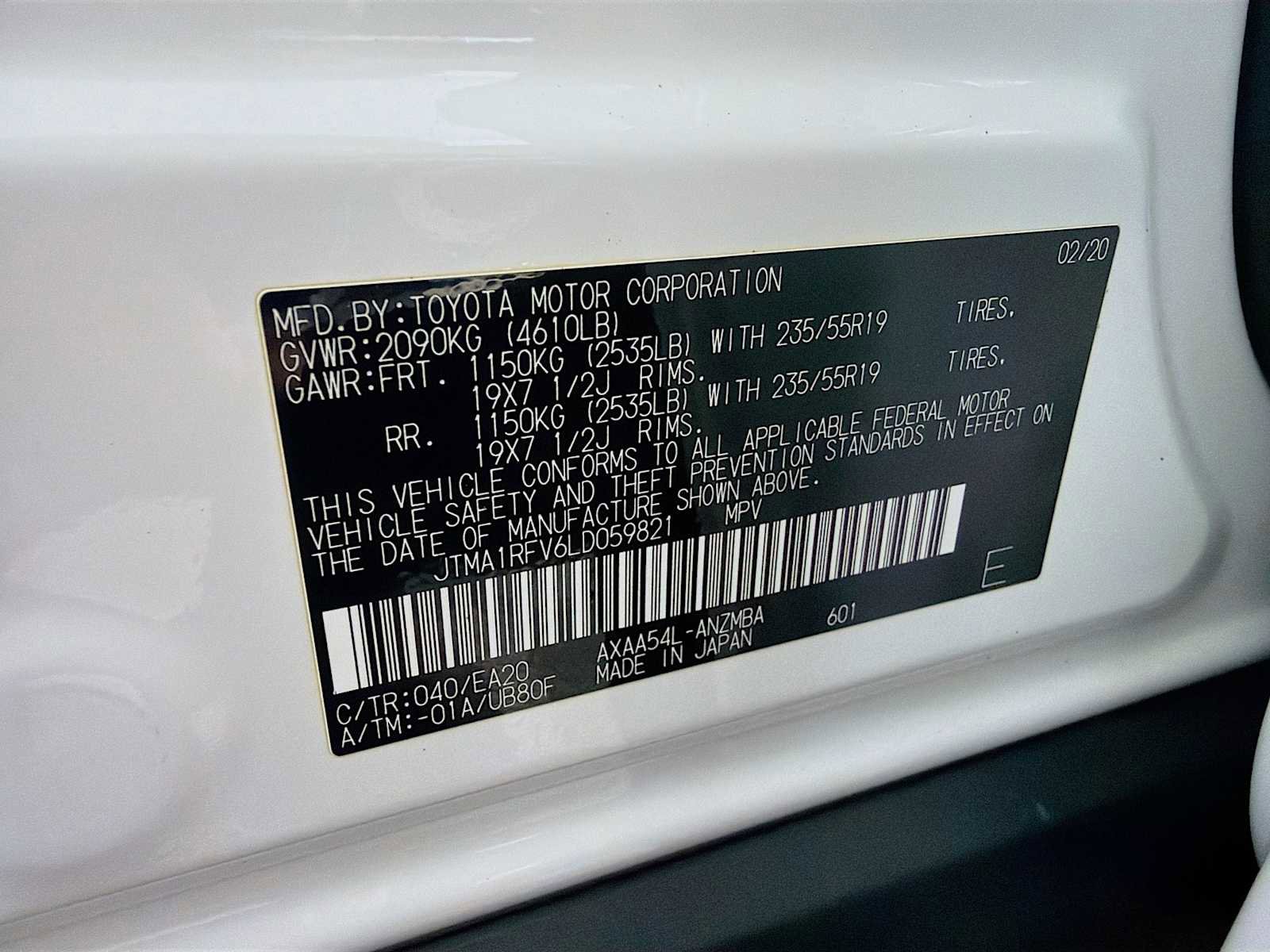 Used 2020 Toyota RAV4 XLE Premium image 28