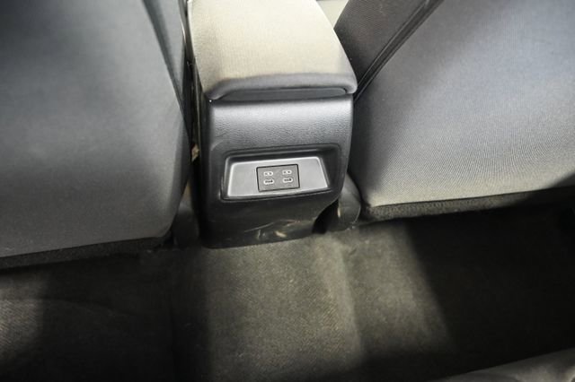 Used 2023 Toyota Corolla LE image 24