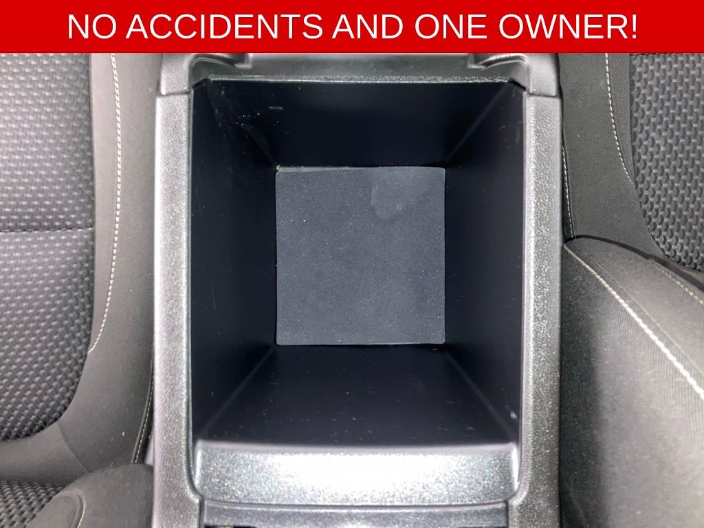 Used 2023 GMC Acadia SLE image 11