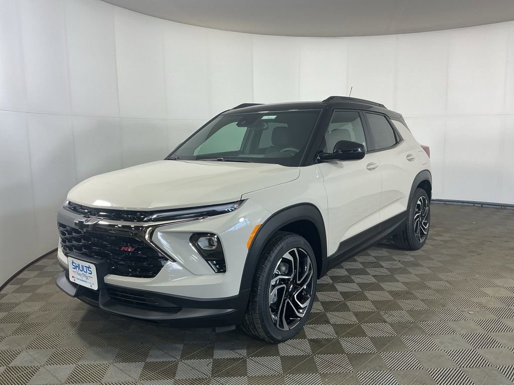 New 2026 Chevrolet TrailBlazer RS AWD/4WD image 3