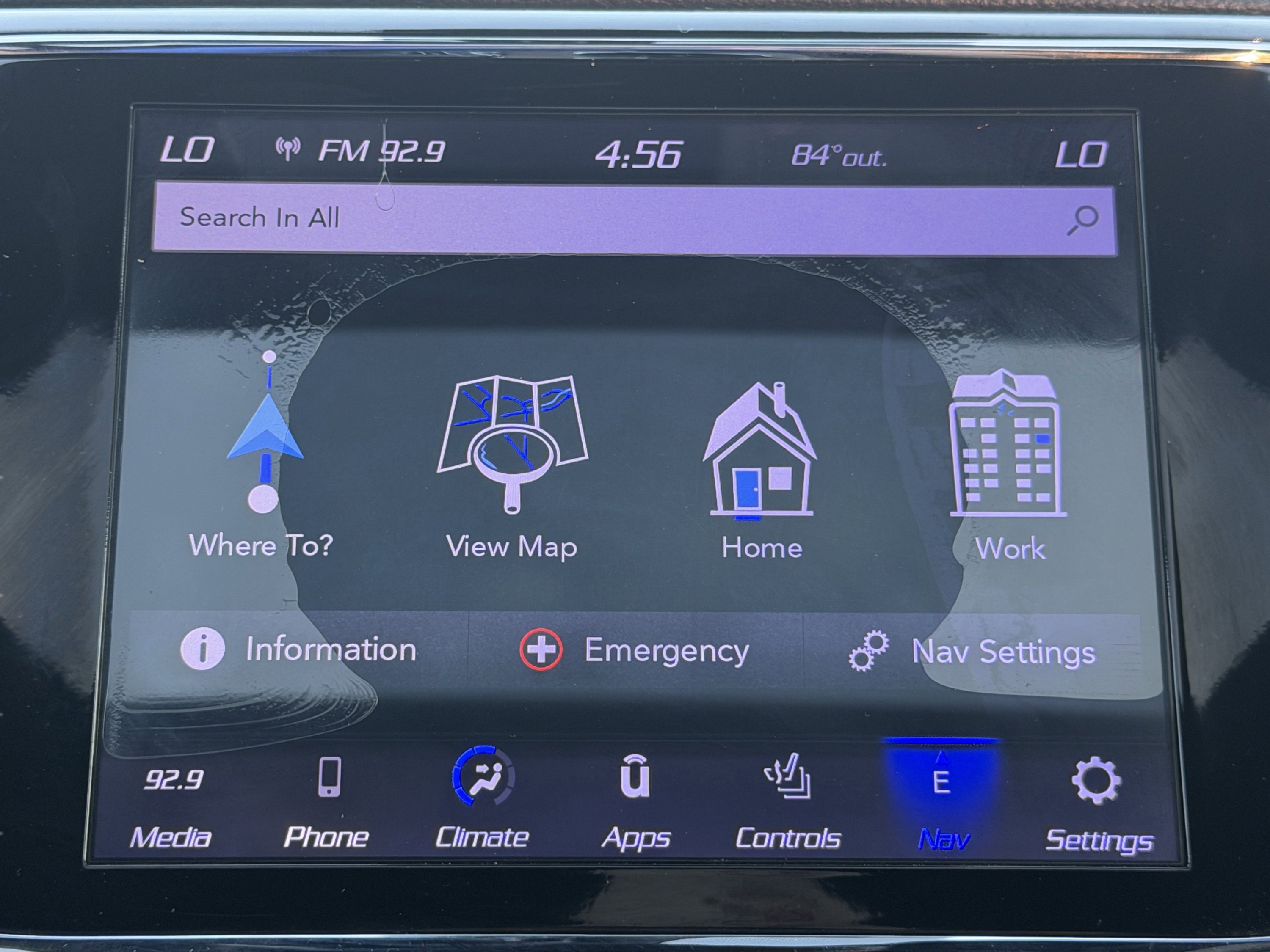 Used 2020 Jeep Grand Cherokee Altitude image 48