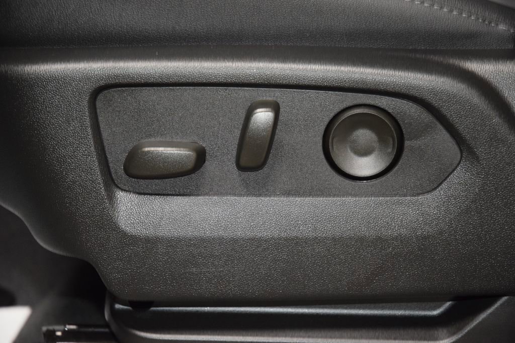 Used 2025 Chevrolet Silverado 2500 LTZ w/ Trail Boss Package AWD/4WD image 49