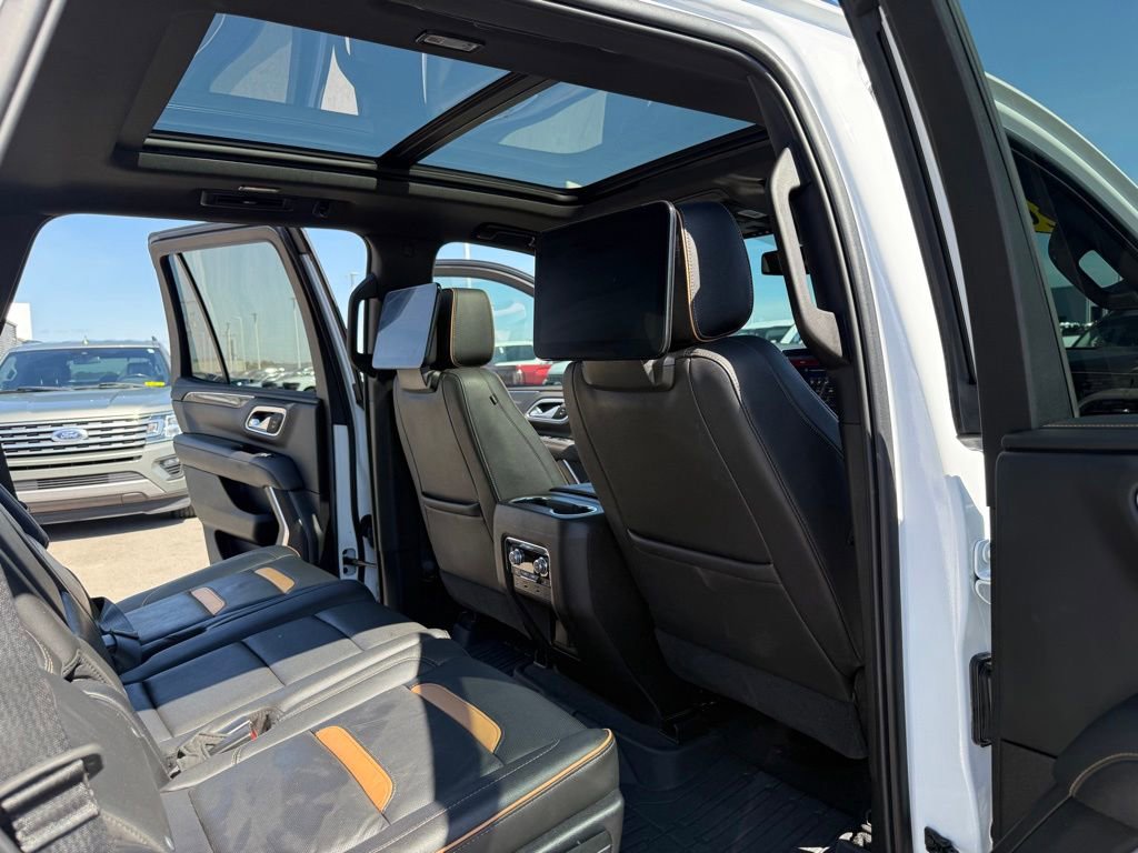 Used 2021 GMC Yukon AT4 w/ Rear Media and Nav Package AWD/4WD image 23
