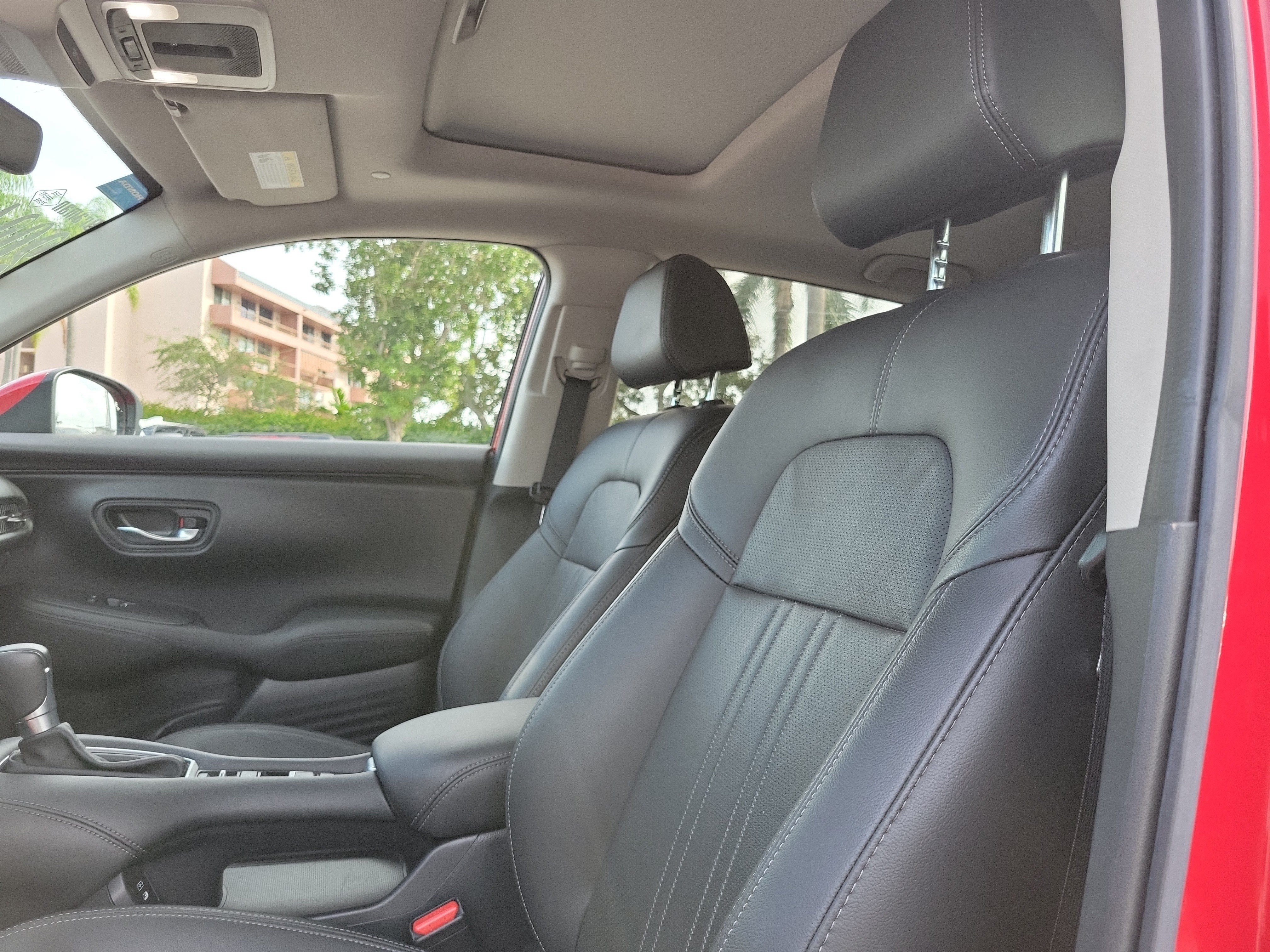 Certified 2024 Honda HR-V EX-L image 16