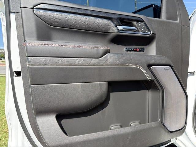 Used 2024 GMC Sierra 1500 AT4X AWD/4WD image 10