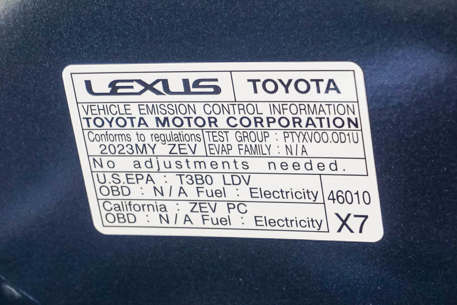 Certified 2023 Lexus RZ 450e Premium w/ Technology Package AWD/4WD image 26