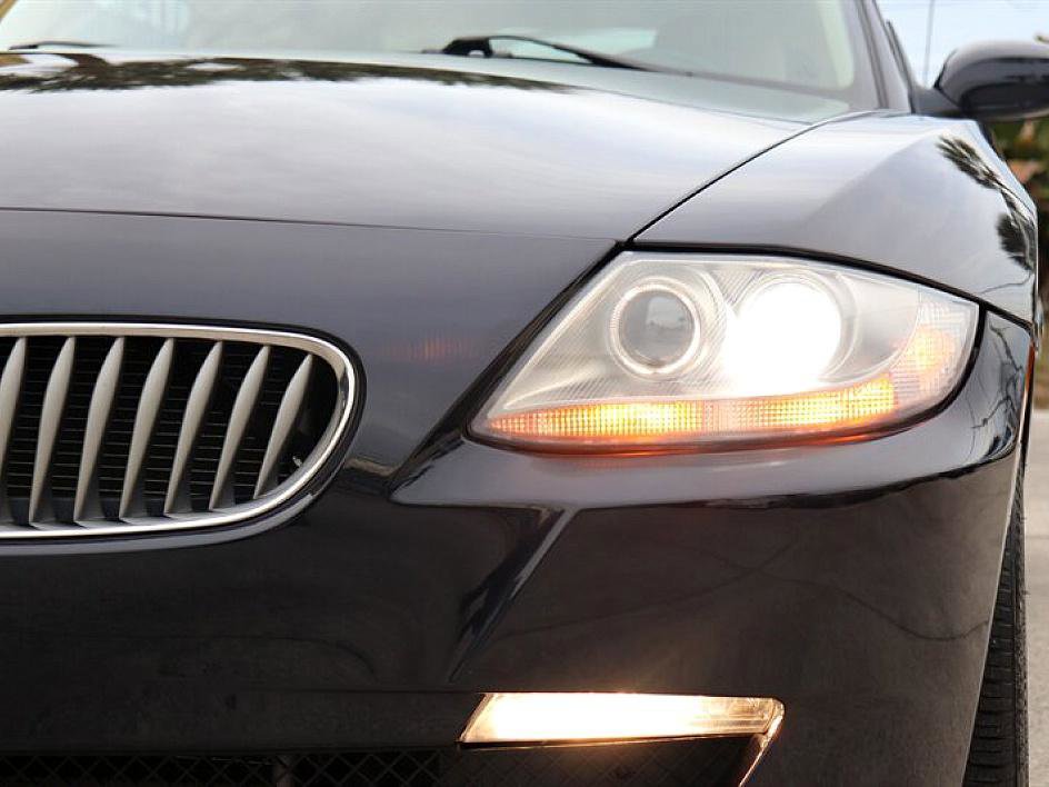 Used 2007 BMW Z4 3.0si image 32