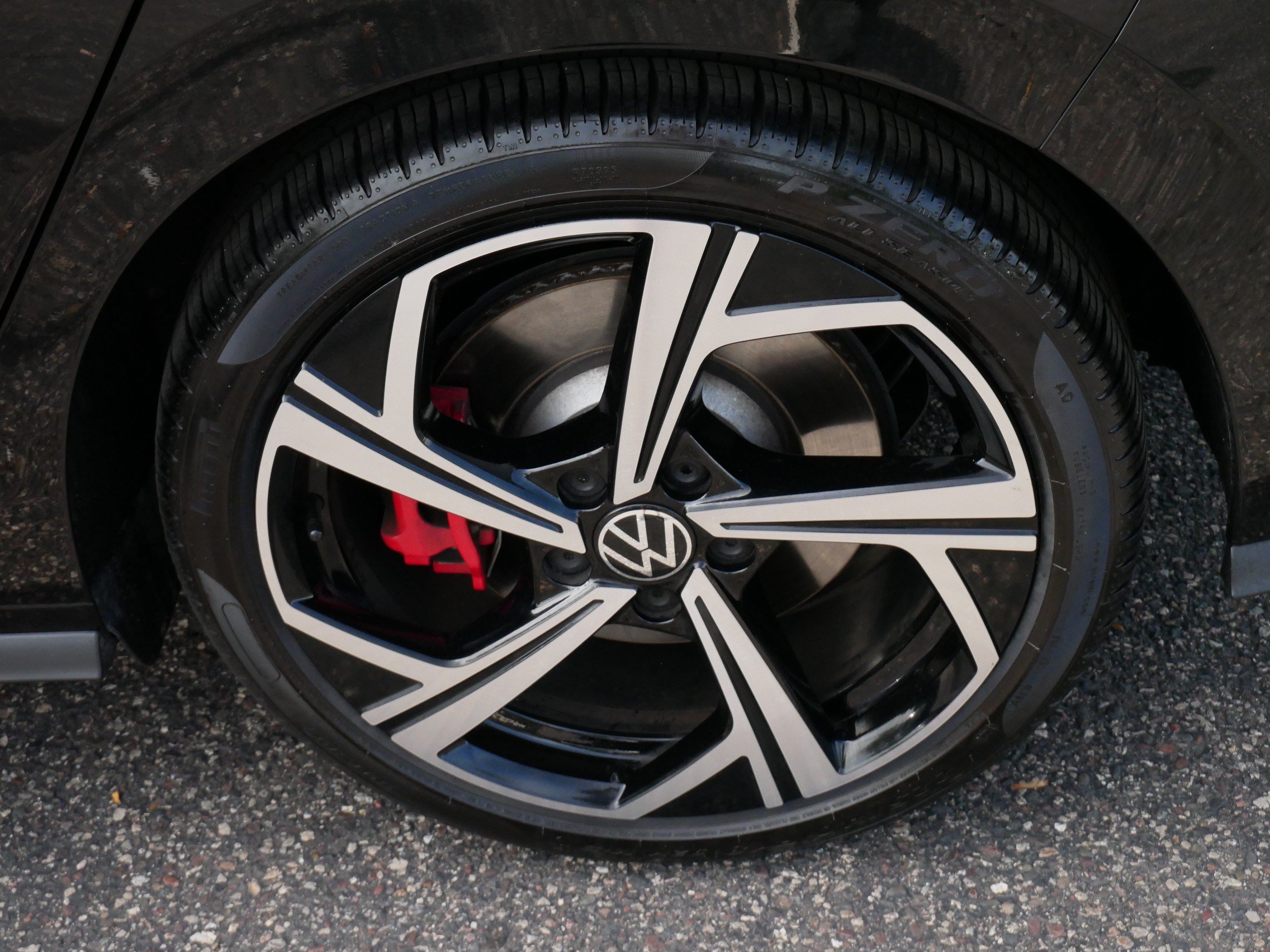 Certified 2025 Volkswagen GTI SE w/ SE Leather Seating Package FWD image 15