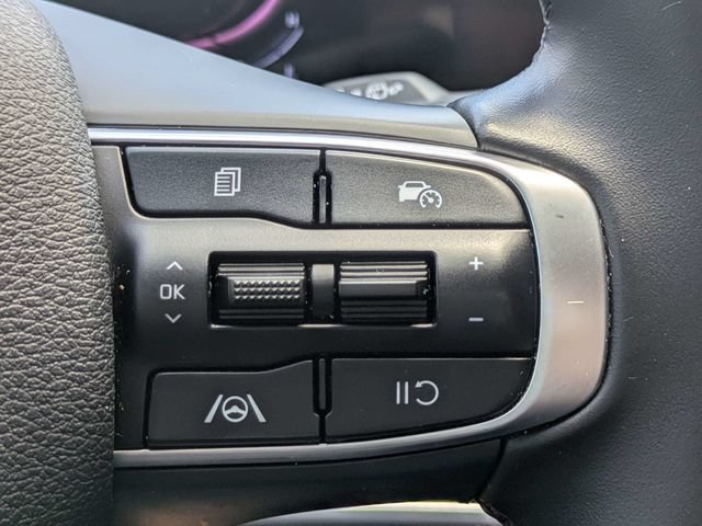 Used 2023 Kia Sportage EX FWD image 24