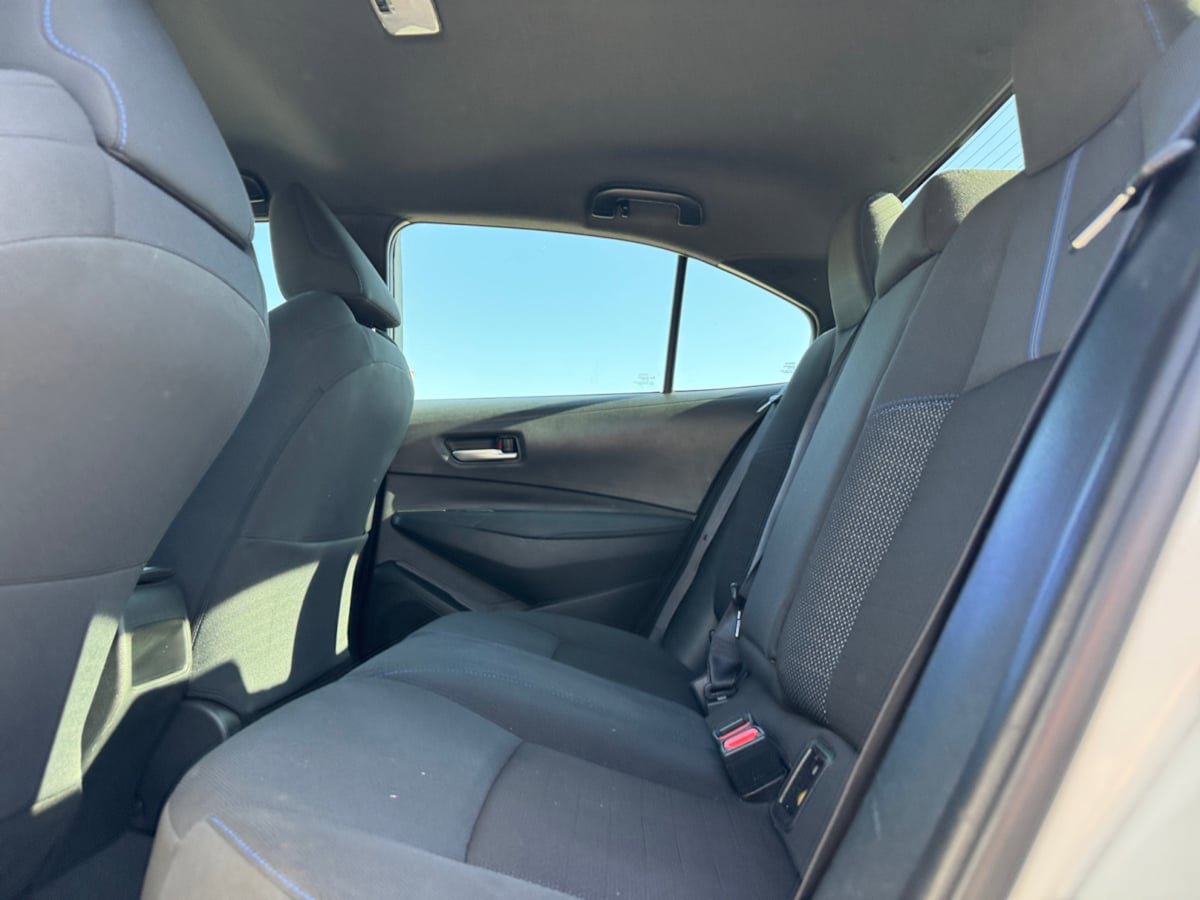 Used 2020 Toyota Corolla SE FWD image 17