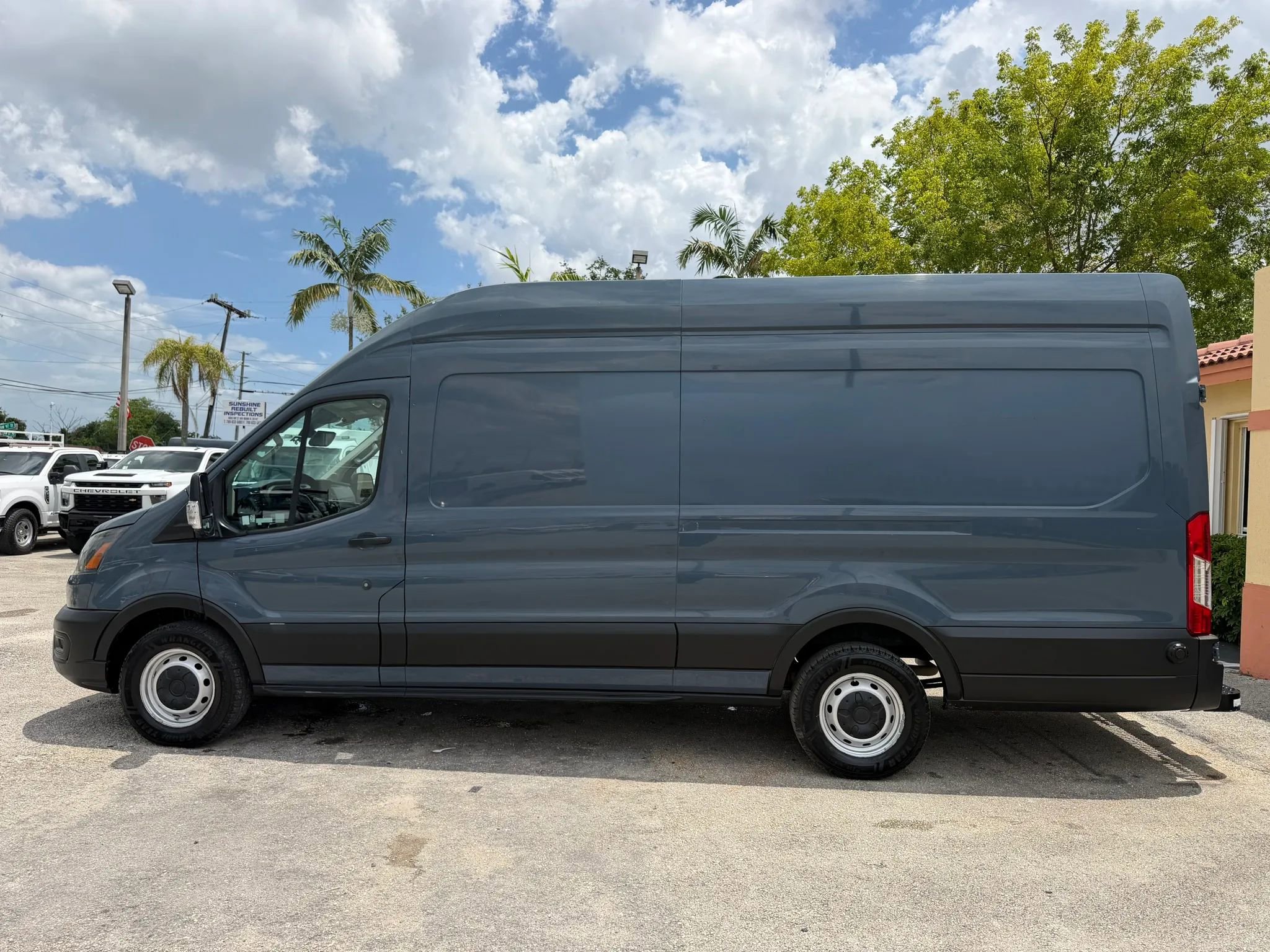 Used 2020 Ford Transit 250 148 High Roof Extended RWD image 2