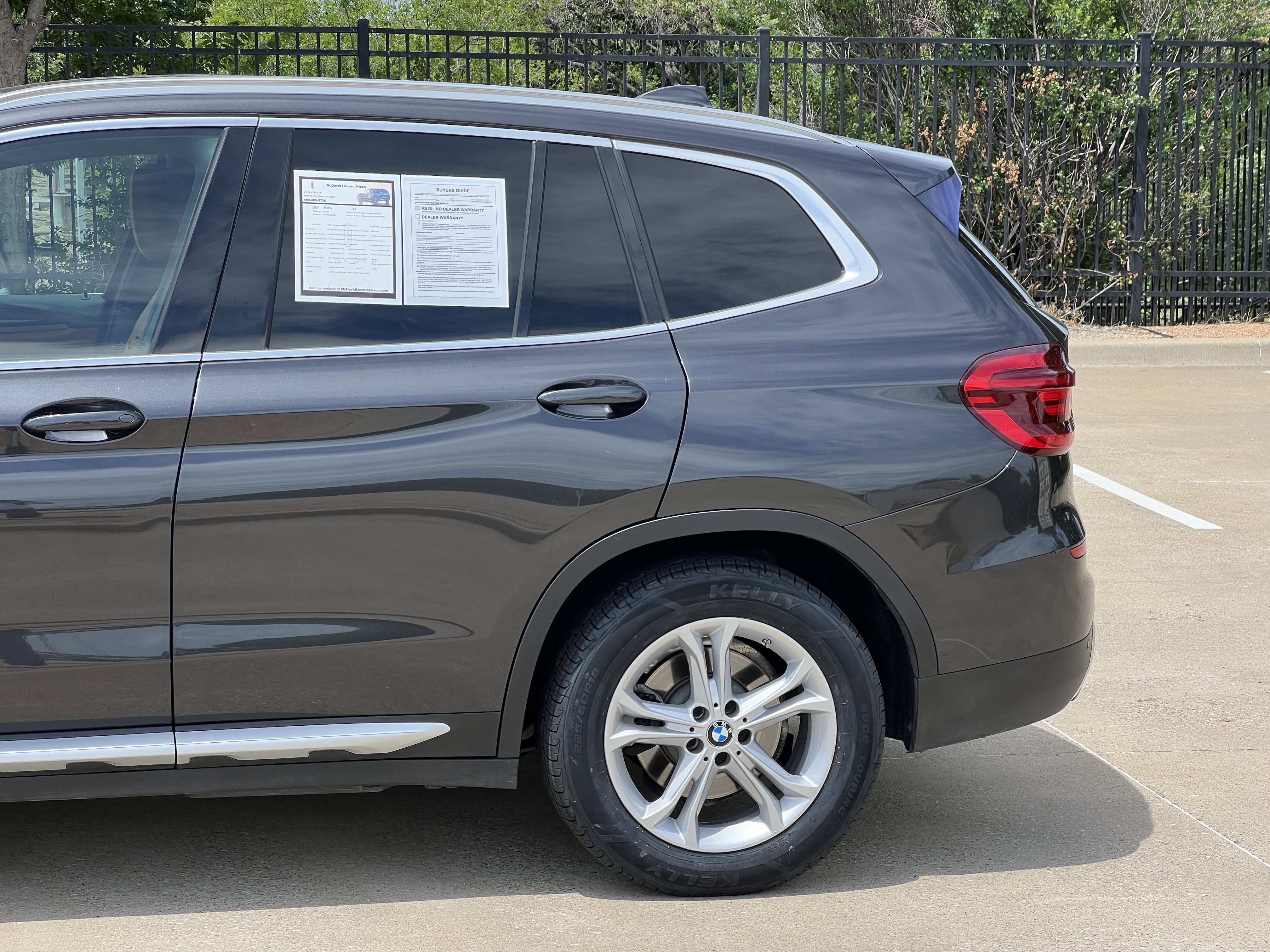 Used 2021 BMW X3 xDrive30i w/ Convenience Package AWD/4WD image 6