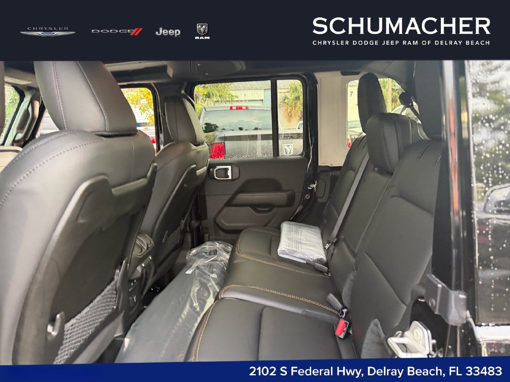 New 2027 Jeep Wrangler Unlimited Sahara AWD/4WD image 13