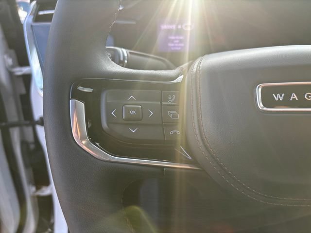 Used 2024 Jeep Wagoneer Launch Edition AWD/4WD image 30