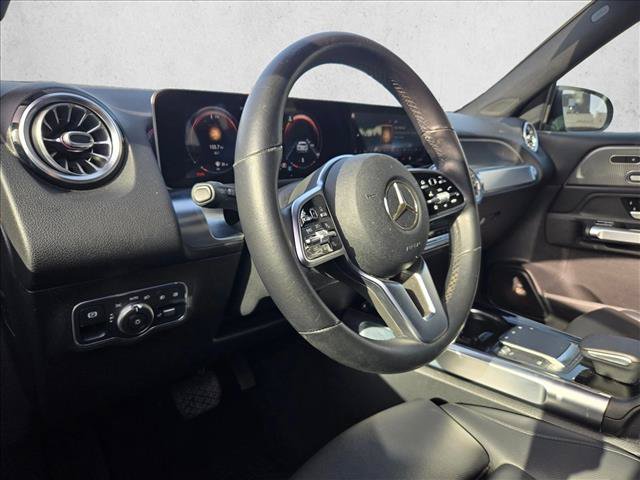 Used 2021 Mercedes-Benz GLB 250 image 16