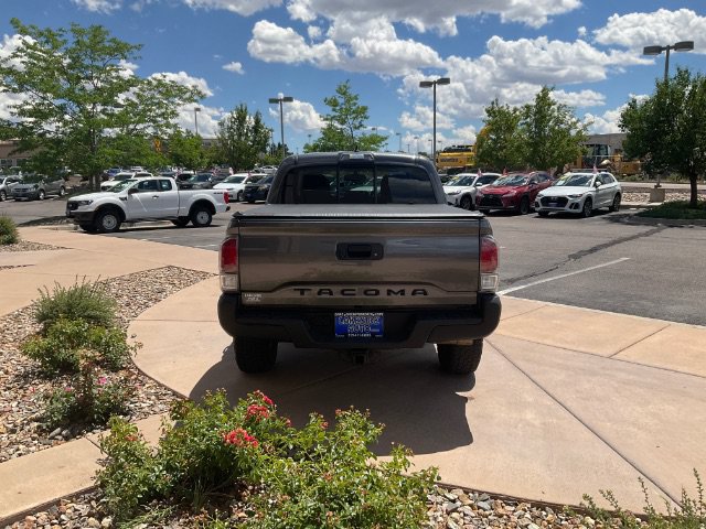 Used 2017 Toyota Tacoma SR5 w/ Tow Package AWD/4WD image 5