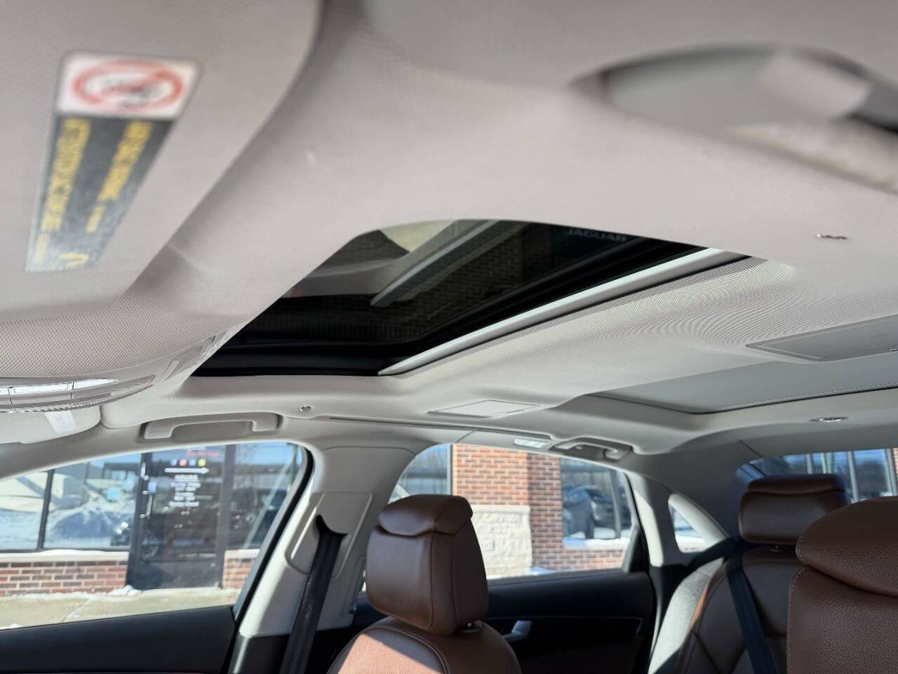 Used 2015 Audi A8 L 4.0T w/ Premium Package image 34