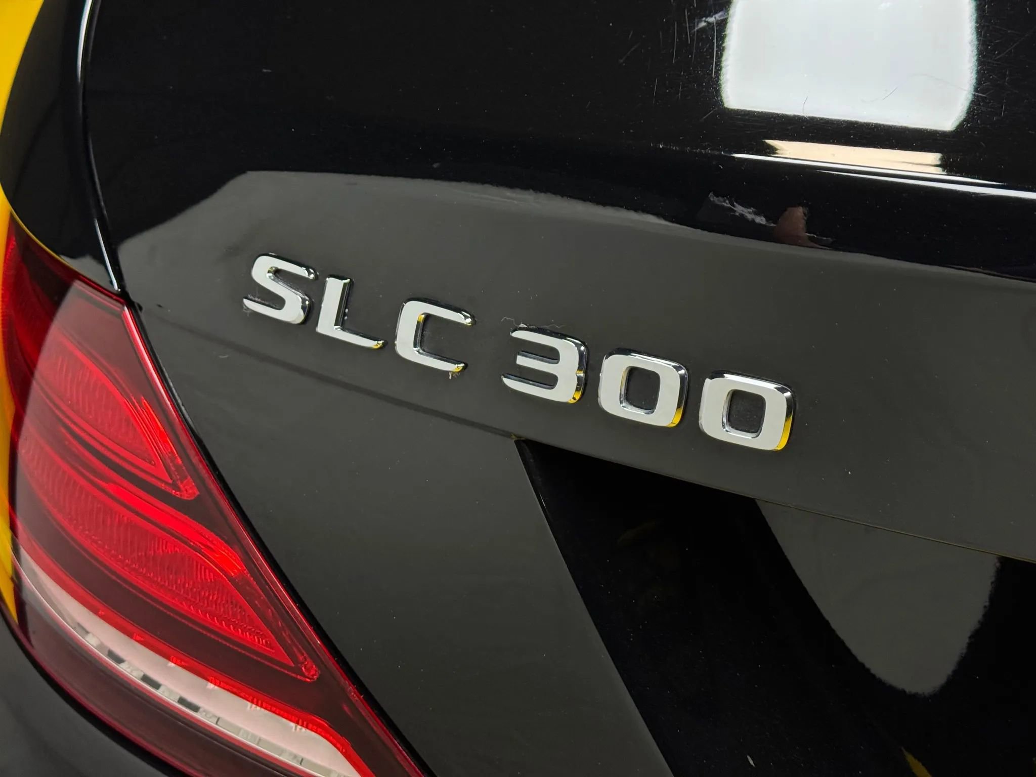 Used 2017 Mercedes-Benz SLC 300 w/ Premium 1 Package image 49