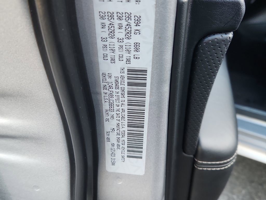 Used 2018 Jeep Grand Cherokee Trackhawk image 18