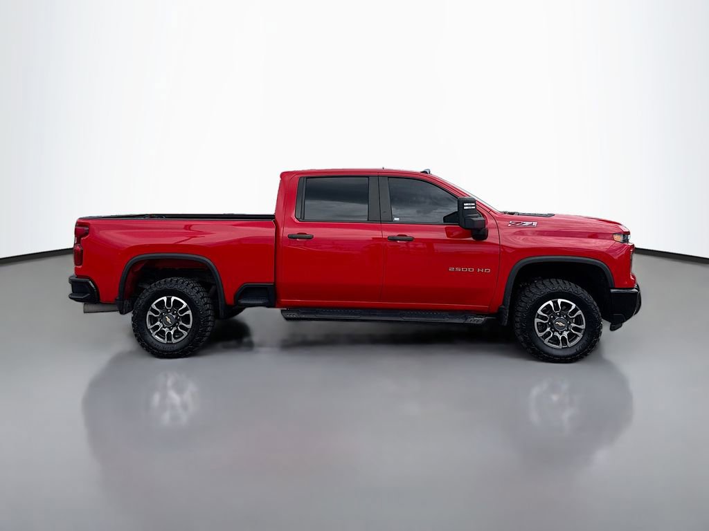Used 2024 Chevrolet Silverado 2500 Custom w/ Custom Value Package image 8