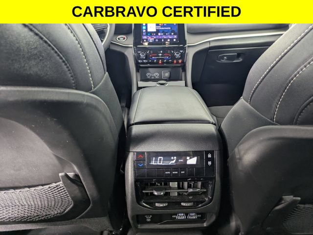 Used 2024 Jeep Grand Cherokee L Altitude RWD image 26
