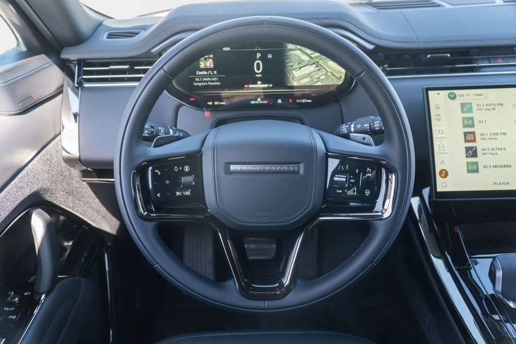New 2025 Land Rover Range Rover Sport Dynamic SE AWD/4WD image 14