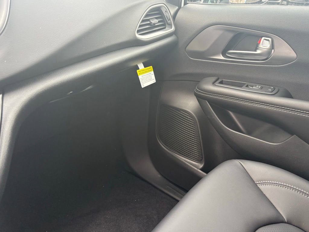 New 2026 Chrysler Voyager LX image 23