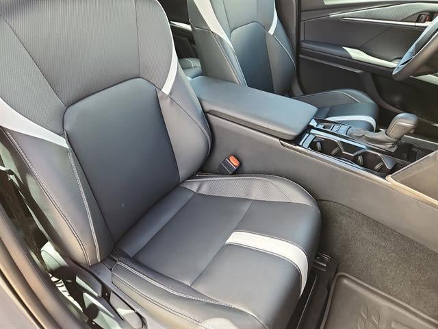 Used 2025 Toyota Camry SE w/ Convenience Package AWD/4WD image 13
