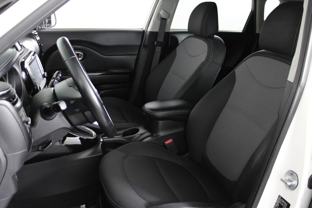 Used 2017 Kia Soul + w/ Audio Package image 17