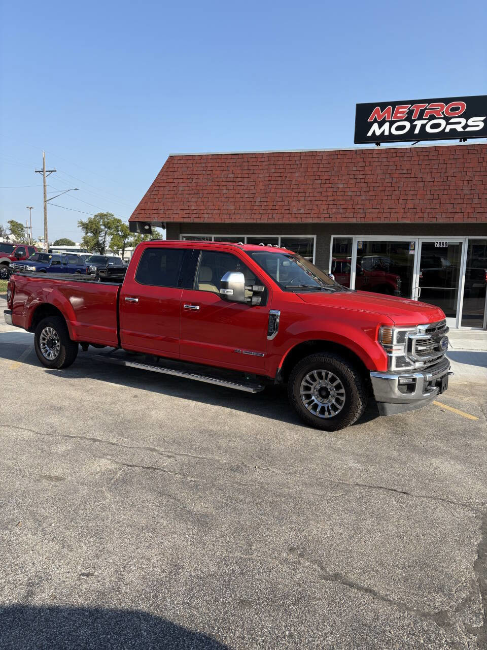 Used 2022 Ford F350 Lariat w/ Lariat Ultimate Package image 2