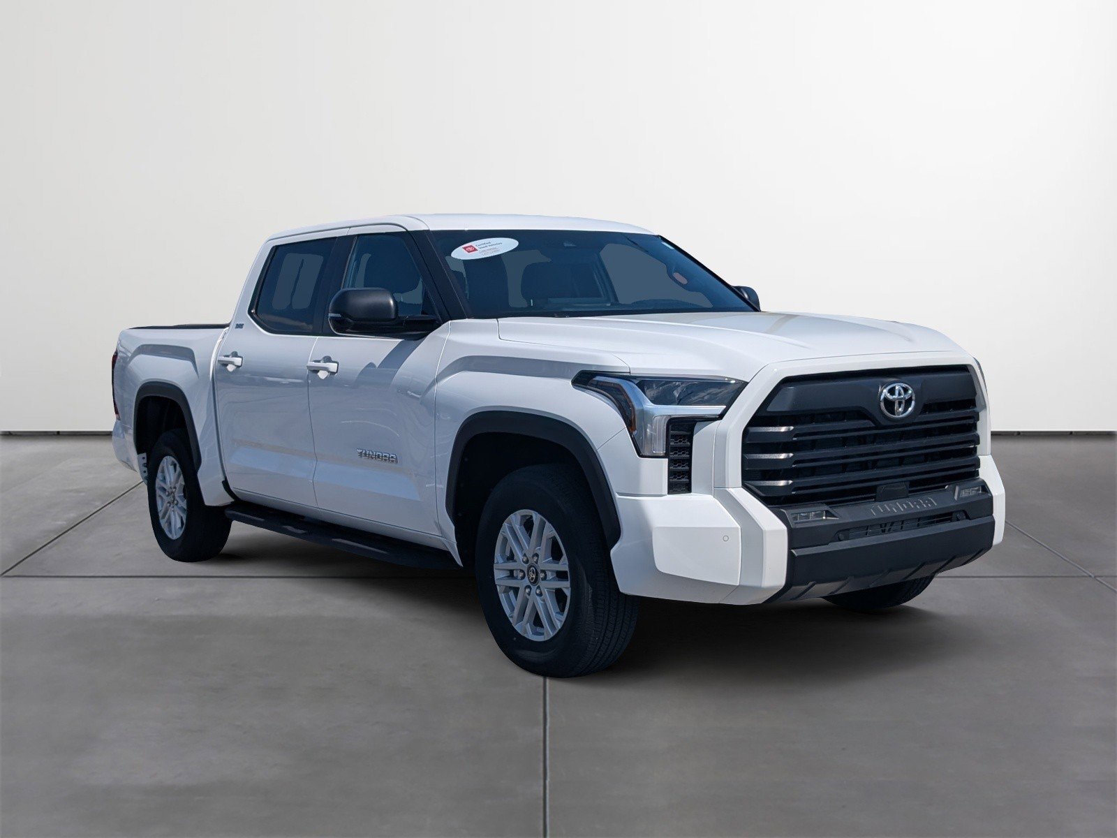 Certified 2025 Toyota Tundra SR5 w/ SR5 Premium Package AWD/4WD image 7