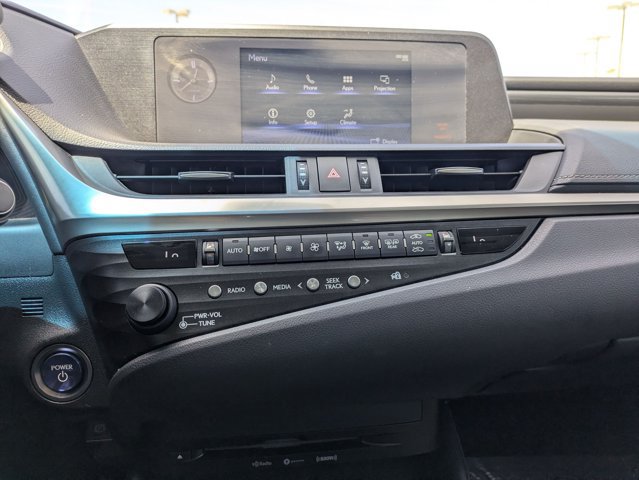 Used 2020 Lexus ES 300h FWD image 14