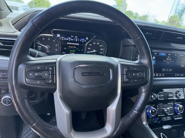 Used 2021 GMC Yukon Denali AWD/4WD image 14