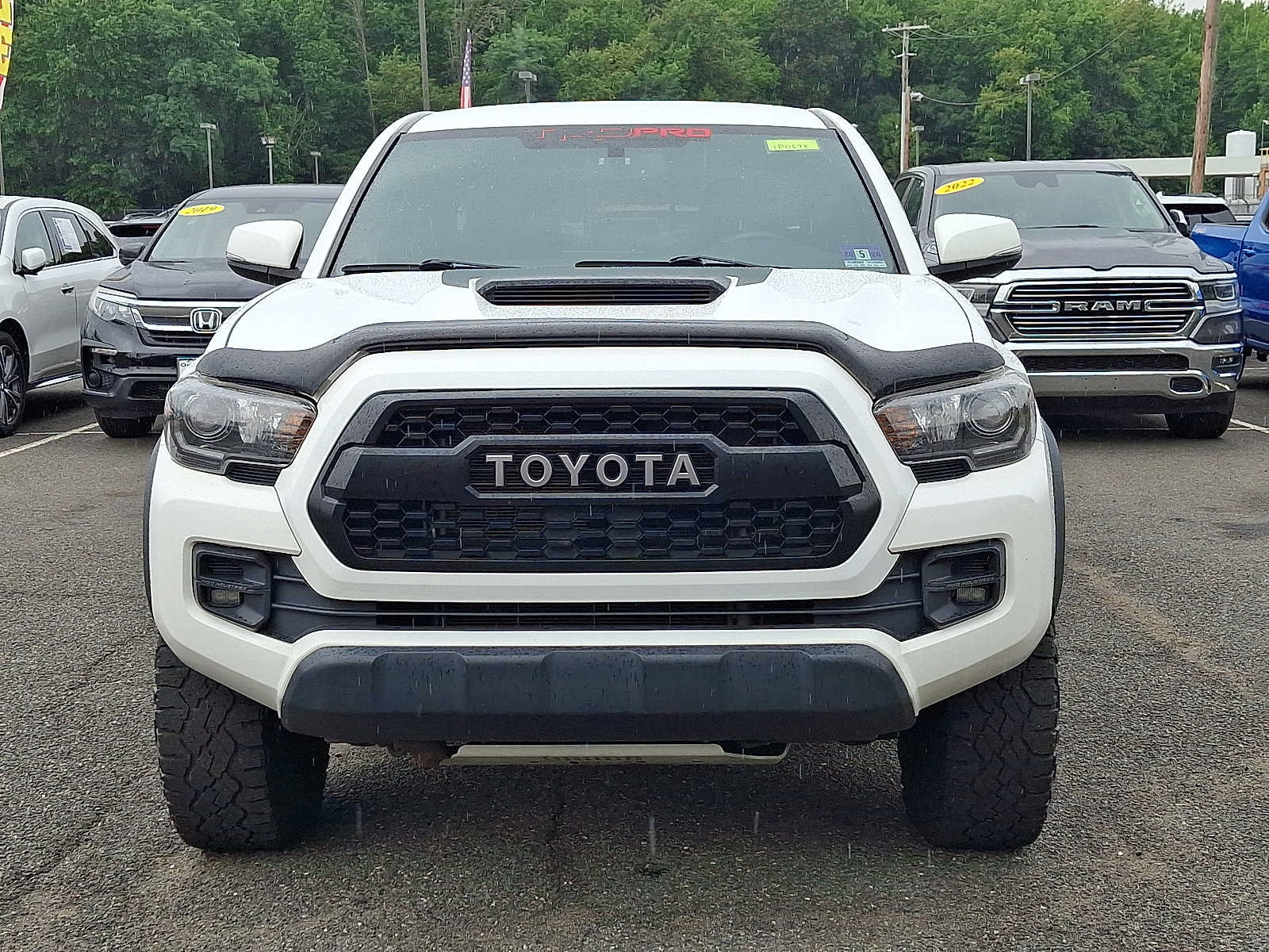 Used 2017 Toyota Tacoma TRD Pro AWD/4WD image 2