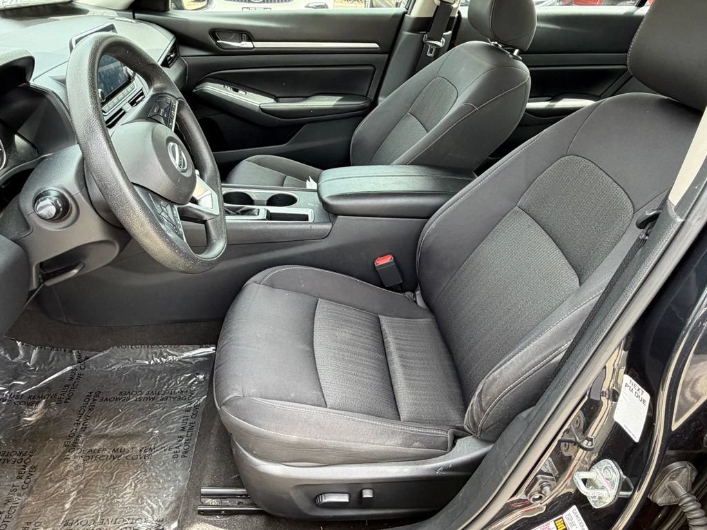 Used 2022 Nissan Altima 2.5 SV FWD image 19