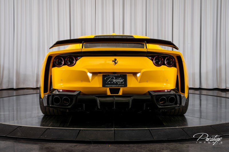 Used 2018 Ferrari 812 Superfast image 23