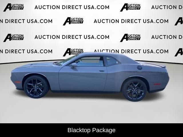 Used 2023 Dodge Challenger SXT w/ Blacktop Package RWD image 3