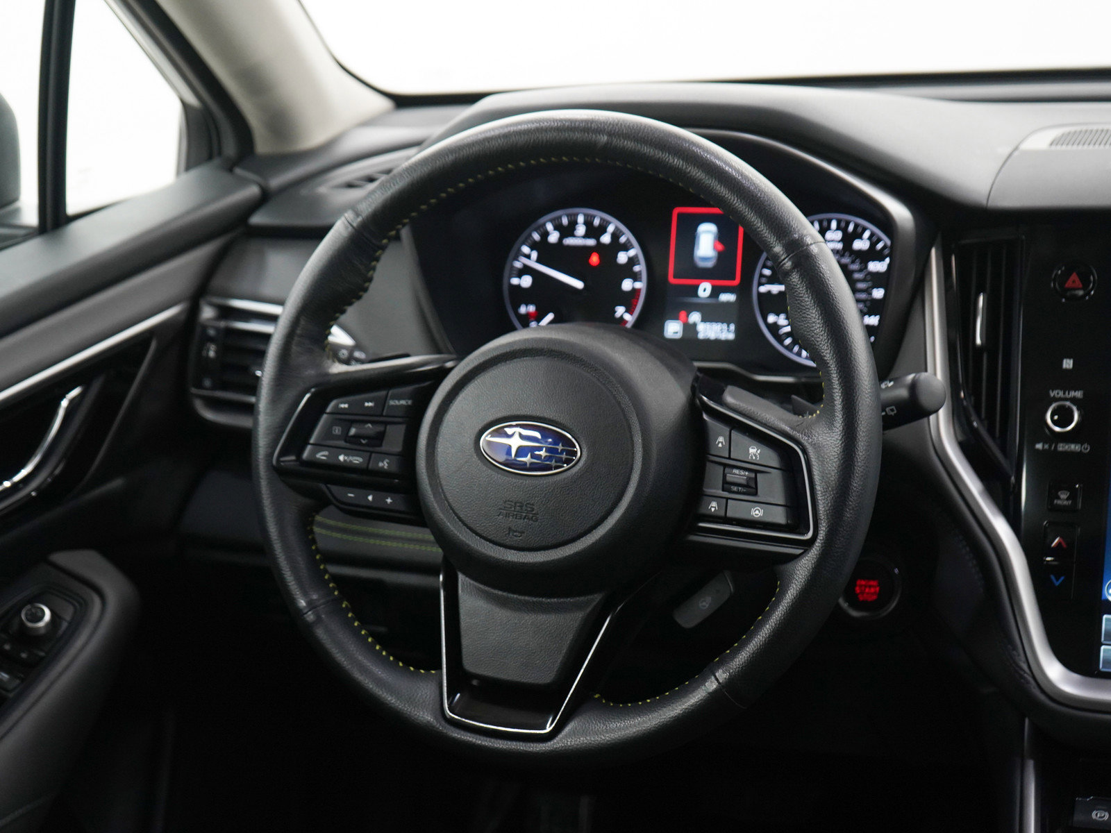 Used 2025 Subaru Outback Onyx Edition image 14