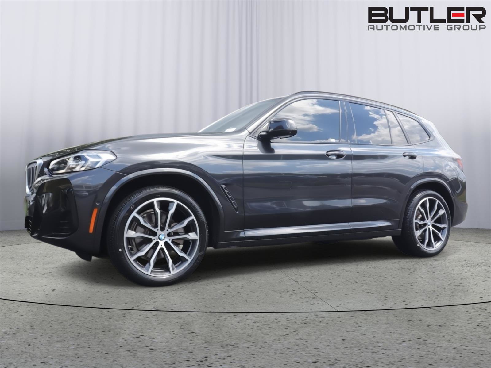 Used 2023 BMW X3 xDrive30i w/ M Sport Package AWD/4WD image 1