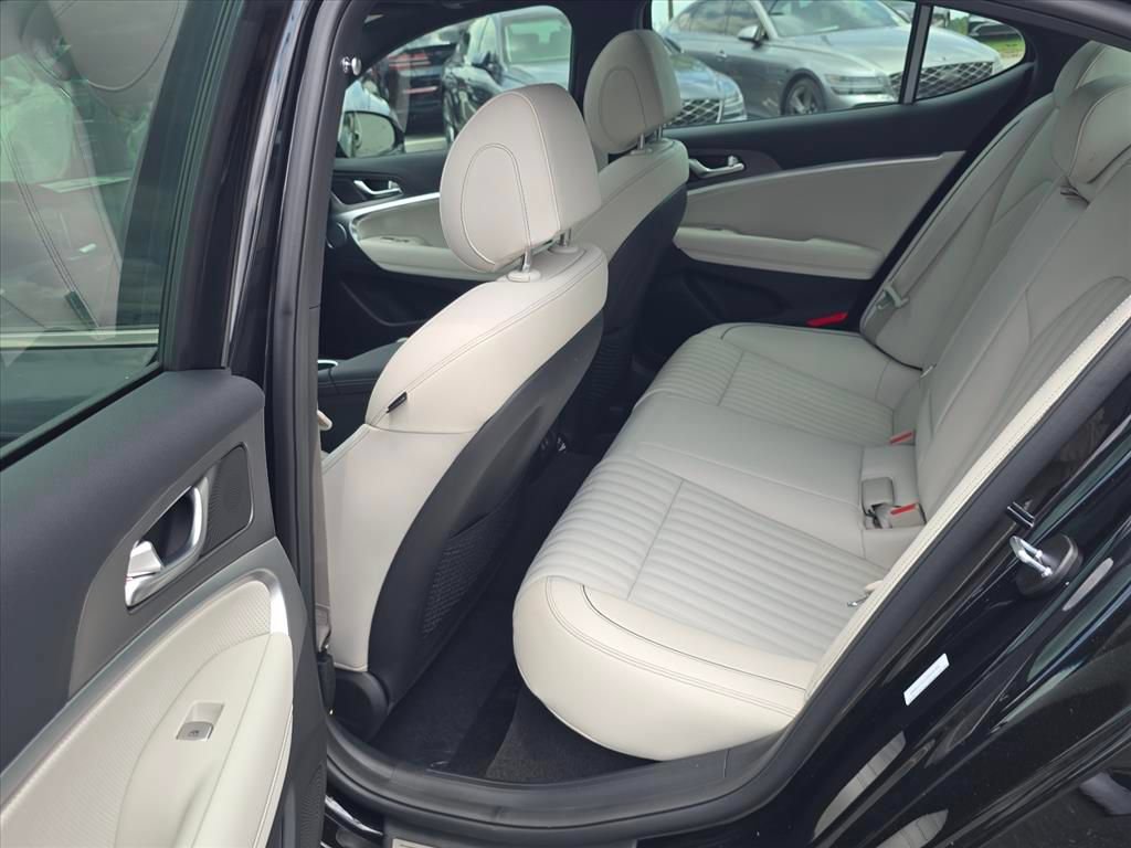 New 2026 Genesis G70 3.3T Sport Prestige RWD image 10