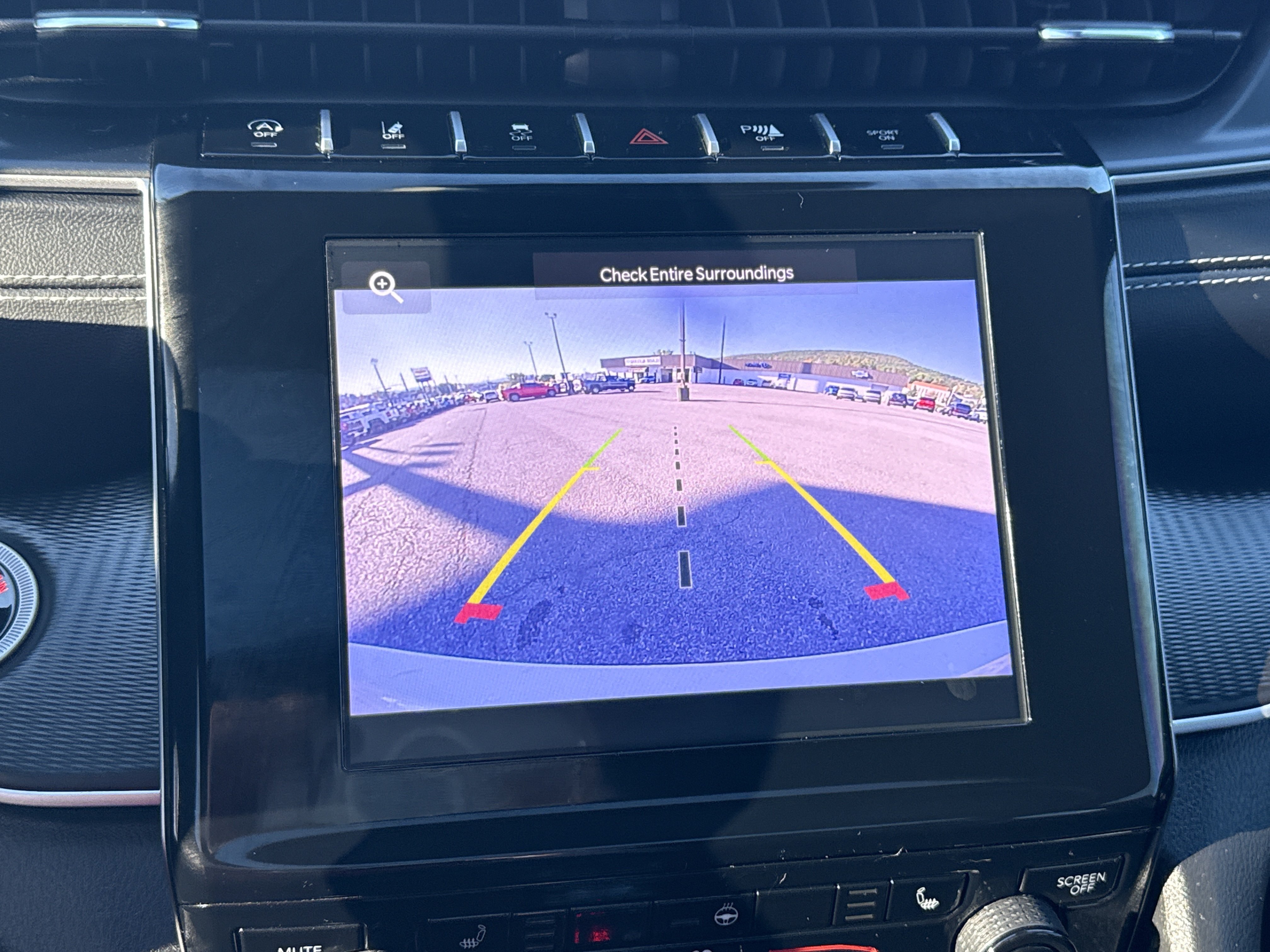 Used 2025 Jeep Grand Cherokee L Altitude AWD/4WD image 26