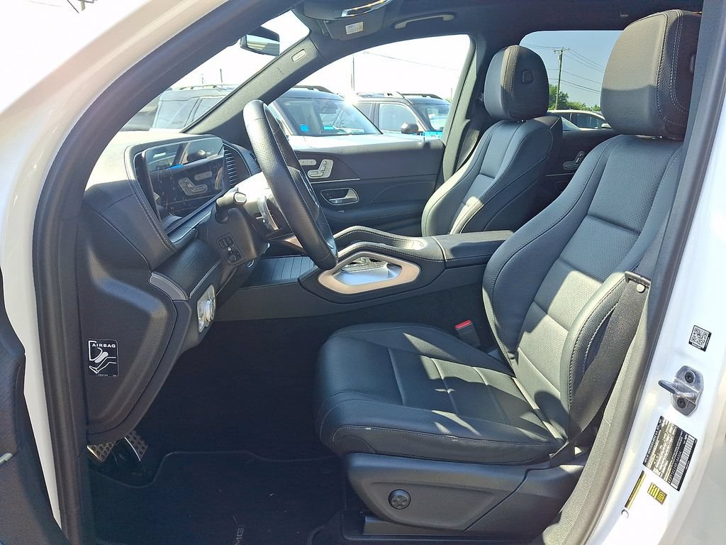 Used 2024 Mercedes-Benz GLS 450 4MATIC image 15