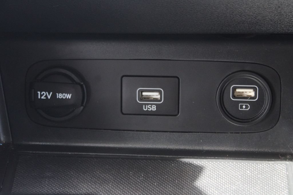 Used 2023 Hyundai Sonata SEL w/ Preferred Accessory Package FWD image 19