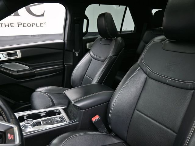 Used 2020 Ford Explorer ST w/ ST Street Pack image 16