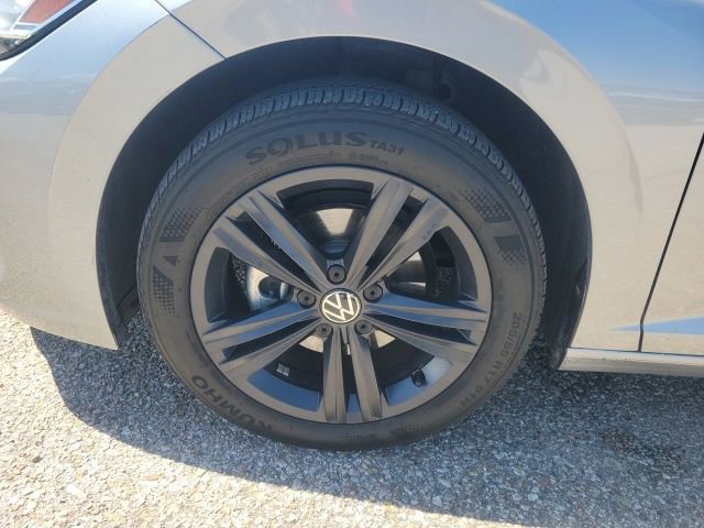 Used 2024 Volkswagen Jetta SE image 25