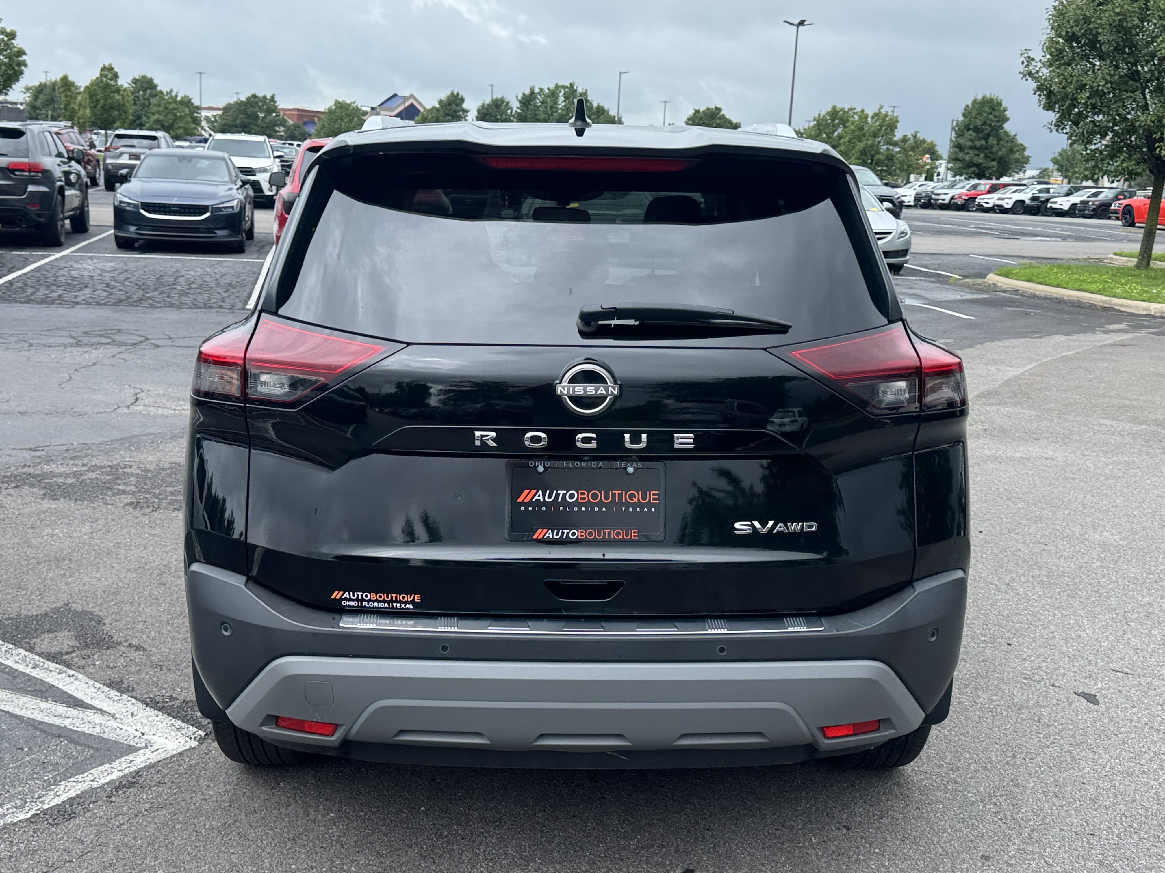 Used 2023 Nissan Rogue SV w/ SV Premium B Package AWD/4WD image 13