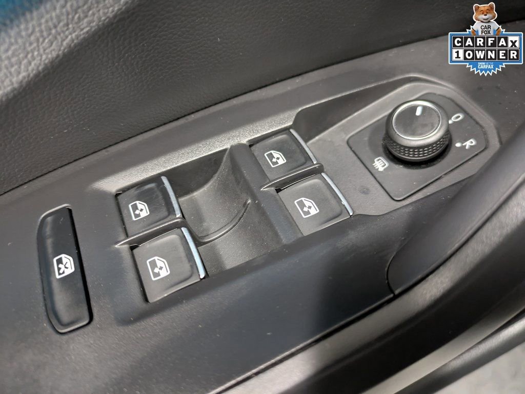 Certified 2021 Volkswagen Jetta SEL Premium FWD image 11