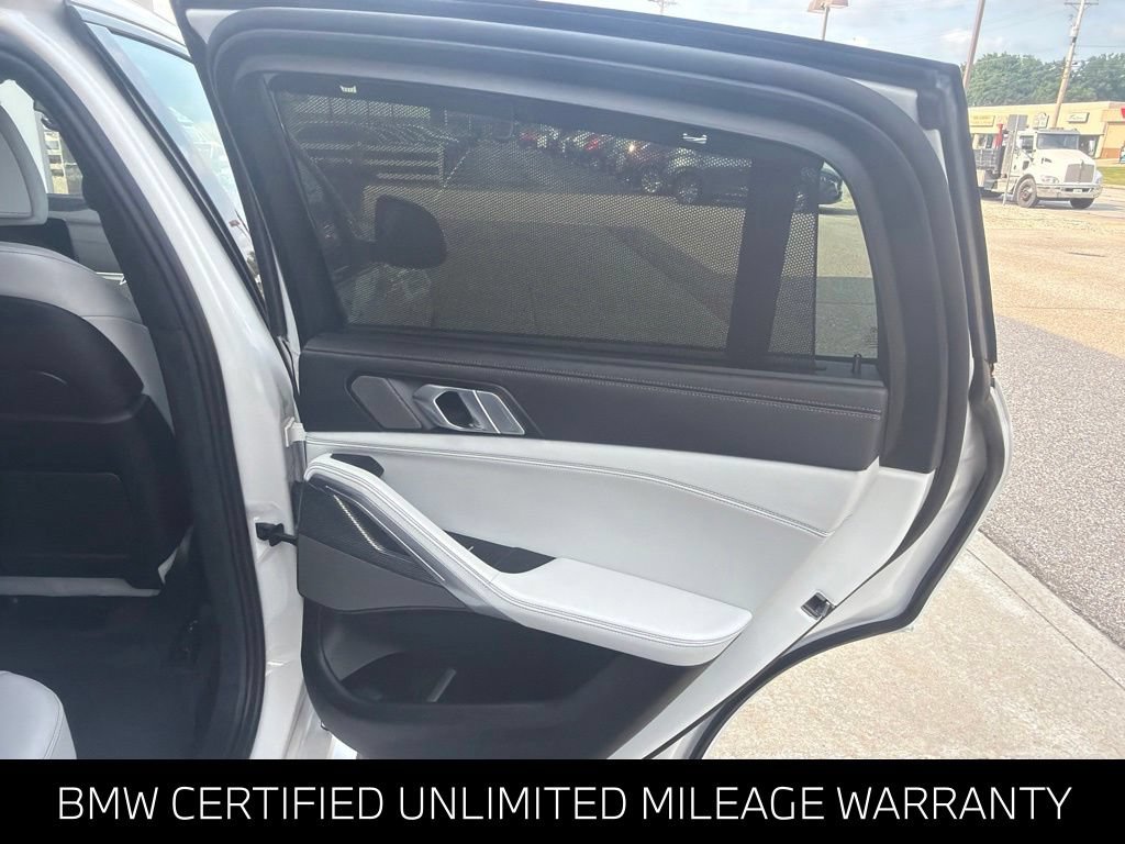 Used 2023 BMW X6 xDrive40i w/ Executive Package AWD/4WD image 11